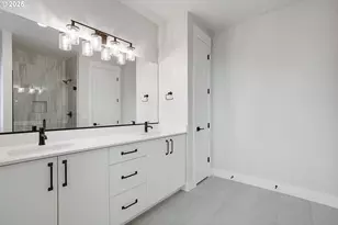 6024 SW 18th Dr, Portland, OR 97239 - Photo 42