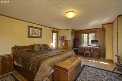 107 NE Laurelhurst Pl, Portland, OR 97232 - Photo 38