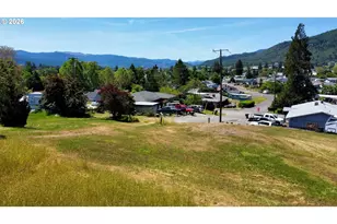 0 Cedar St, Riddle, OR 97469 - Photo 1