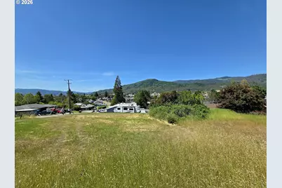 0 Cedar St #36, Riddle, OR 97469 - Photo 8