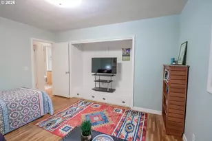 541 W 21st Ave, Eugene, OR 97405 - Photo 12