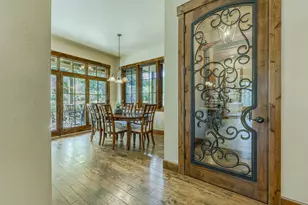 27520 Erickson Rd, Eugene, OR 97402 - Photo 12