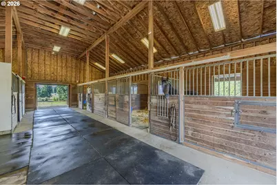 27520 Erickson Rd, Eugene, OR 97402 - Photo 40