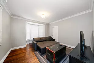 146 Bond St, Astoria, OR 97103 - Photo 32