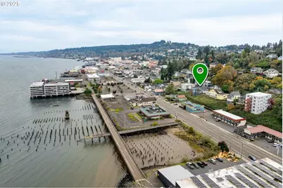 146 Bond St, Astoria, OR 97103 - Photo 40