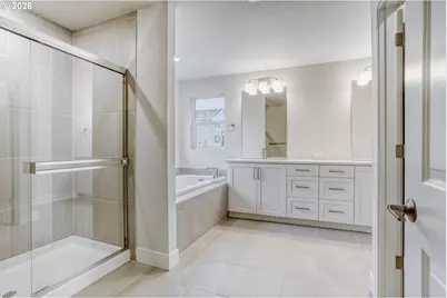 7876 NW Eleanor Ave, Portland, OR 97229 - Photo 20