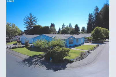 227 Lakeland Dr, Lakeside, OR 97449 - Photo 4