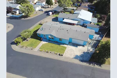 227 Lakeland Dr, Lakeside, OR 97449 - Photo 6