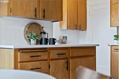 4830 NE 60th Ave, Portland, OR 97218 - Photo 12