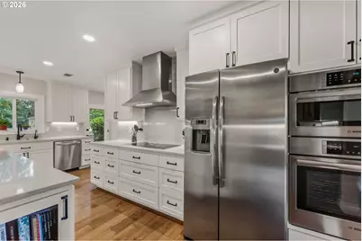 8700 SW Birchwood Rd, Portland, OR 97225 - Photo 14