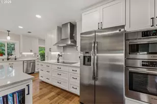 8700 SW Birchwood Rd, Portland, OR 97225 - Photo 14