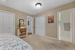 8700 SW Birchwood Rd, Portland, OR 97225 - Photo 30
