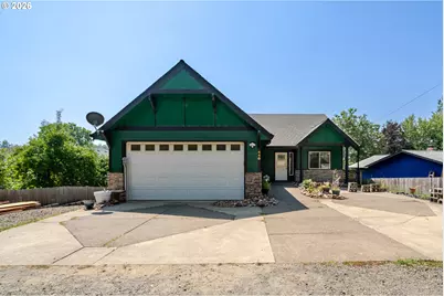 440 Spaulding Ave, Brownsville, OR 97327 - Photo 2