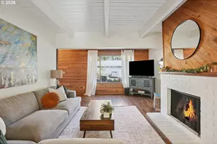 13 Mountain Cir, Lake Oswego, OR 97035 - Photo 12