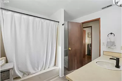 13 Mountain Cir, Lake Oswego, OR 97035 - Photo 24
