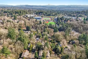 13 Mountain Cir, Lake Oswego, OR 97035 - Photo 38