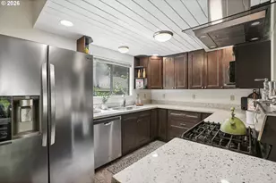 13 Mountain Cir, Lake Oswego, OR 97035 - Photo 22