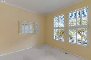 724 NE Pacific Dr, Fairview, OR 97024 - Photo 8