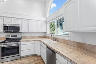 3079 SW 22nd, Gresham, OR 97080 - Photo 8