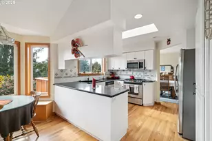 3732 Coho Pl, Cannon Beach, OR 97110 - Photo 10