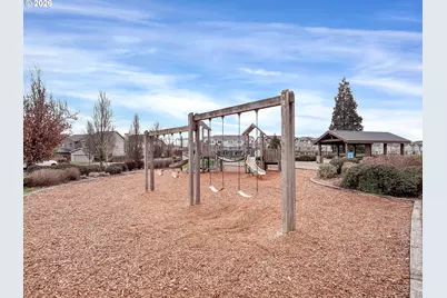 28606 SW Paris Ave, Wilsonville, OR 97070 - Photo 32
