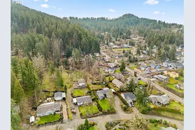 7027 S E St, Springfield, OR 97478 - Photo 36