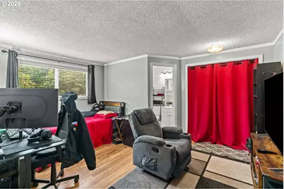 7027 S E St, Springfield, OR 97478 - Photo 18