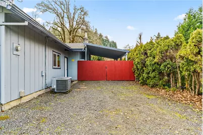 7027 S E St, Springfield, OR 97478 - Photo 38