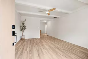 411 S 1st St, Silverton, OR 97381 - Photo 6
