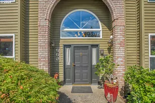 21280 Serango Dr, West Linn, OR 97068 - Photo 2