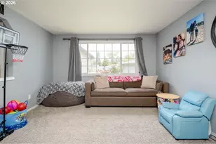 418 SE 34th Cir, Troutdale, OR 97060 - Photo 4