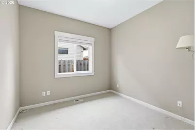 1438 N Juniper Pl, Canby, OR 97013 - Photo 24