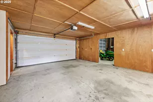 1223 Sable Dr, Roseburg, OR 97470 - Photo 18