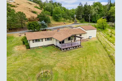 1223 Sable Dr, Roseburg, OR 97470 - Photo 26