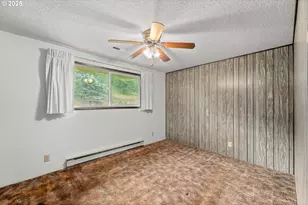 1223 Sable Dr, Roseburg, OR 97470 - Photo 10