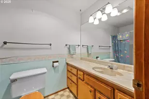 1223 Sable Dr, Roseburg, OR 97470 - Photo 12