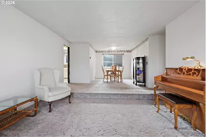 311 NW 110th St, Vancouver, WA 98685 - Photo 6