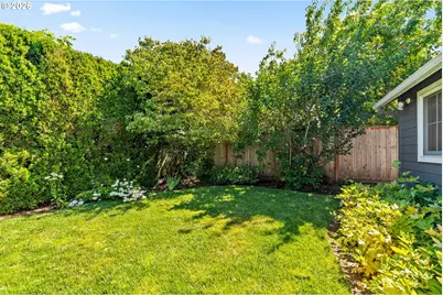1265 Frogs Leap Ln, Eugene, OR 97404 - Photo 36