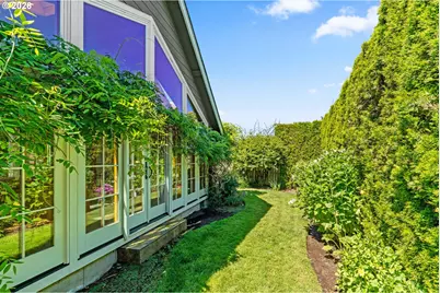 1265 Frogs Leap Ln, Eugene, OR 97404 - Photo 38