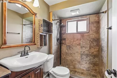 4100 Creston Ave, Vancouver, WA 98663 - Photo 16