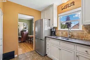 4100 Creston Ave, Vancouver, WA 98663 - Photo 10