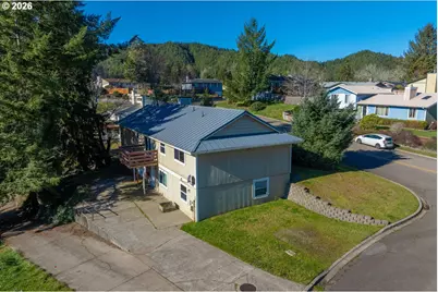 1521 Ranch Rd, Reedsport, OR 97467 - Photo 6