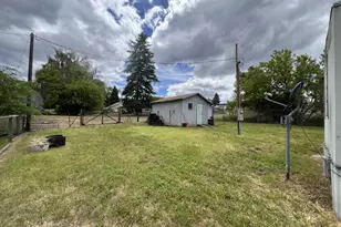 325 W 1st St, Long Creek, OR 97856 - Photo 6