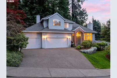 1354 Skye Pkwy, West Linn, OR 97068 - Photo 2