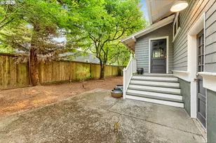 923 SE Lambert St, Portland, OR 97202 - Photo 26