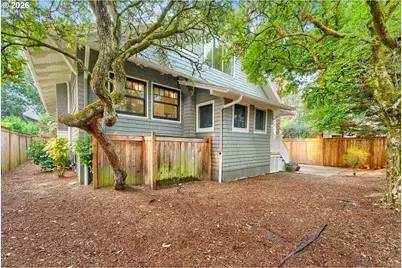 923 SE Lambert St, Portland, OR 97202 - Photo 28