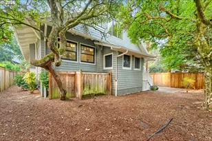 923 SE Lambert St, Portland, OR 97202 - Photo 28
