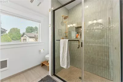 923 SE Lambert St, Portland, OR 97202 - Photo 18