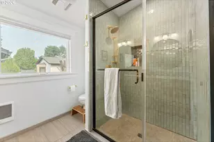 923 SE Lambert St, Portland, OR 97202 - Photo 18