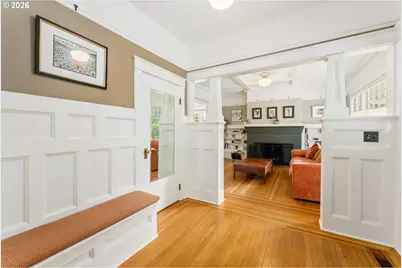 923 SE Lambert St, Portland, OR 97202 - Photo 4